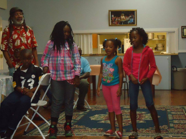 Agency Photo  (140398)