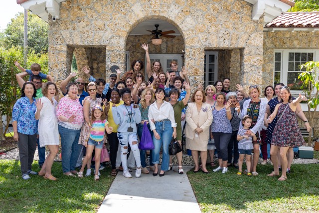 Agency Photo  (203128)