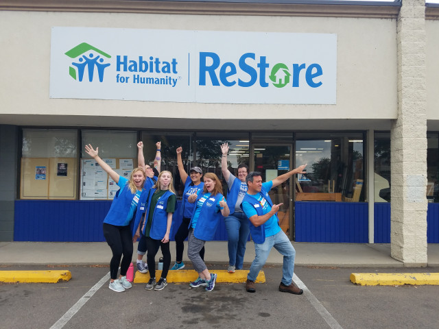 Agency Photo  (140912)