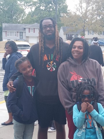 School Photo  (200487)