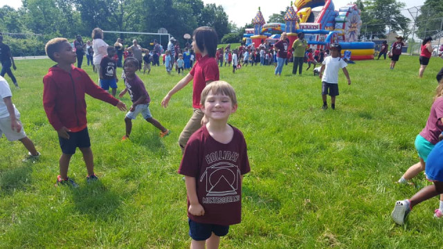 School Photo  (138520)