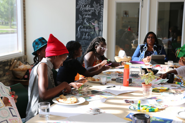 Program Photo  (142615)