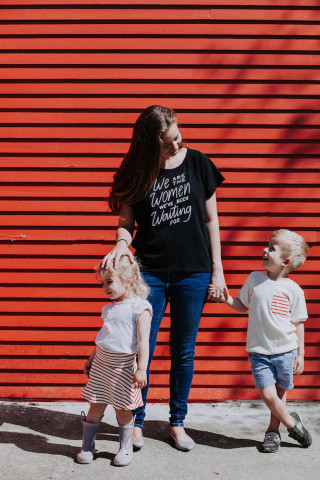 Program Photo  (142602)