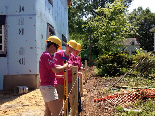 Program Photo  (141543)