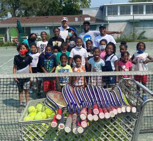 Agency Photo  (256213)