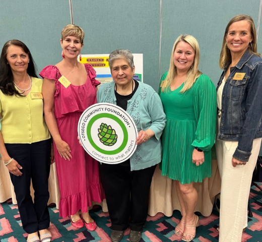 Agency Photo  (255716)