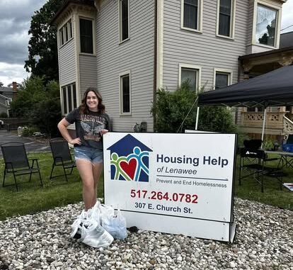 Agency Photo  (255655)