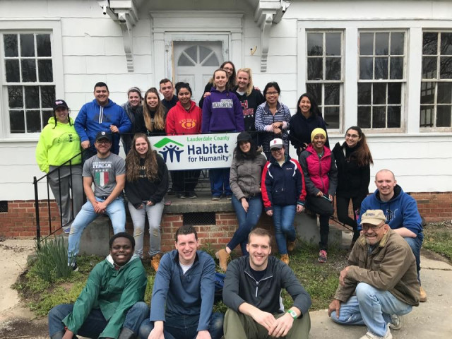 Agency Photo  (157558)