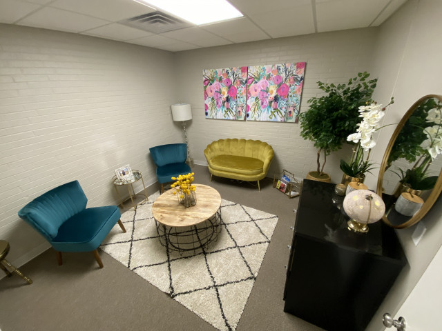 Agency Photo  (171989)