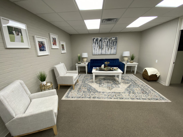 Agency Photo  (171990)