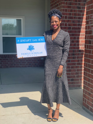 Agency Photo  (155506)