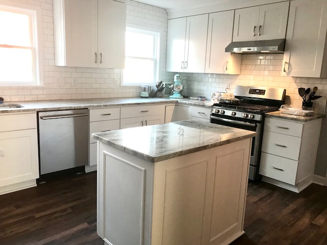 Agency Photo  (184559)