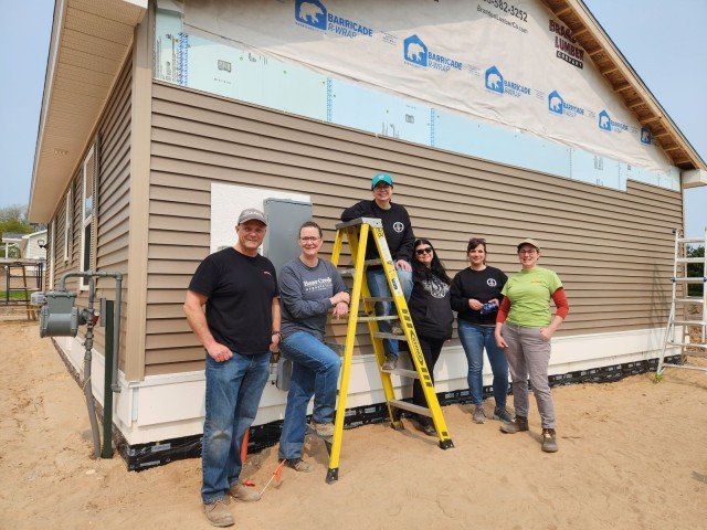 Agency Photo  (244015)