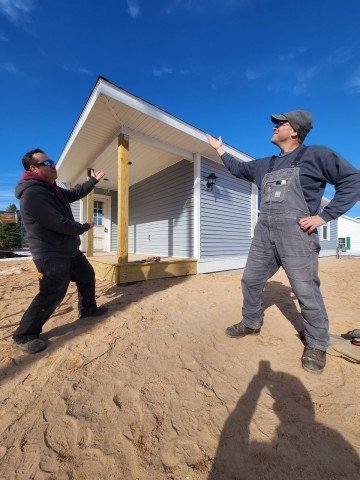 Agency Photo  (244010)