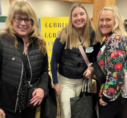 Agency Photo  (256153)