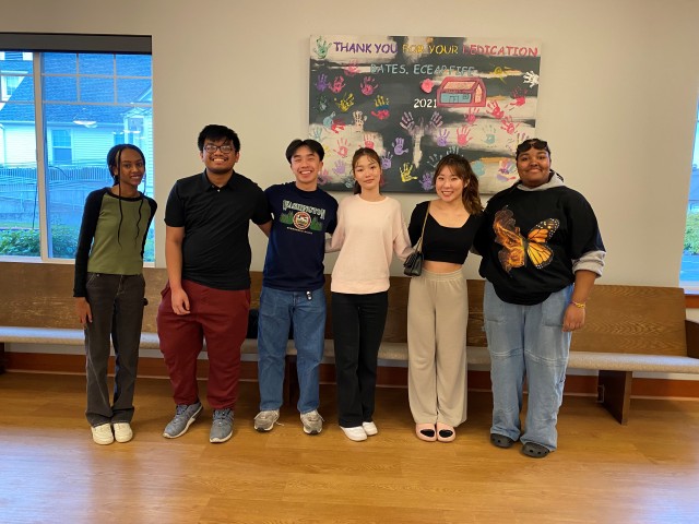 Program Photo  (215058)