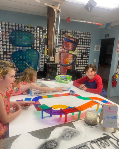 Agency Photo  (207687)