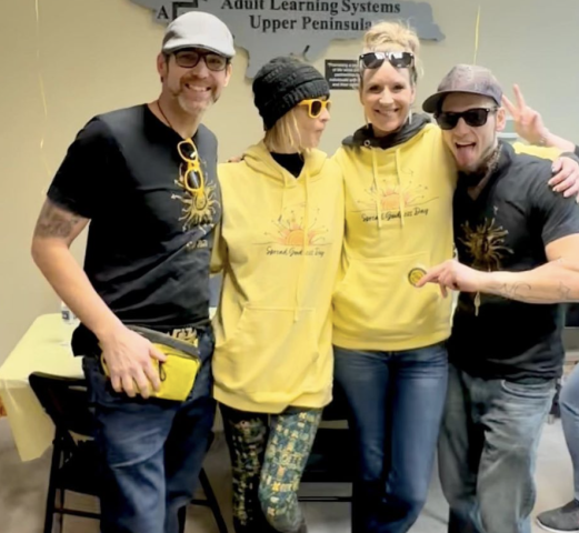 Agency Photo  (250695)