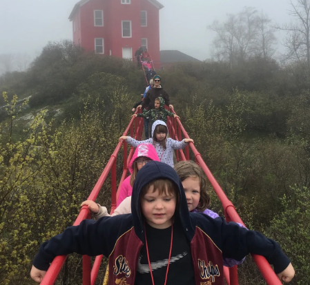 Agency Photo  (250768)