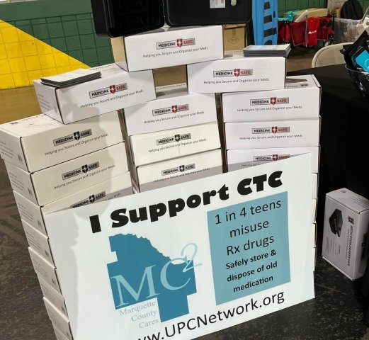 Agency Photo  (250779)