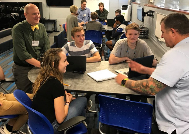 Nonprofit Photo  (163051)