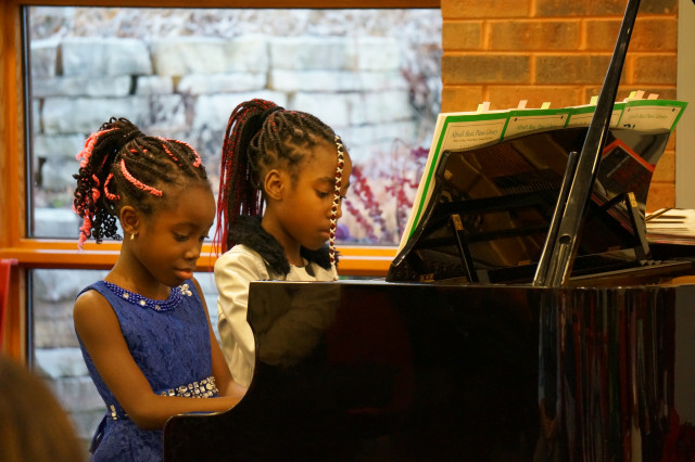 Nonprofit Photo  (159409)