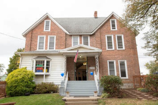 Community Partner Photo  (196999)