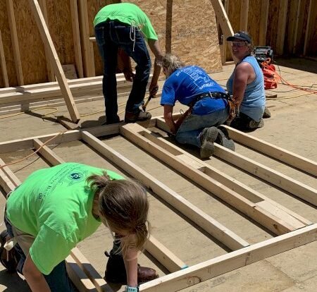 Agency Photo  (250352)