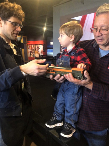 Program Photo  (162253)