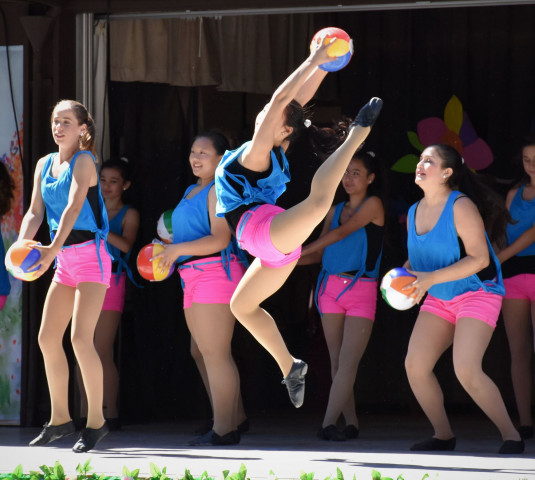 Program Photo  (172019)