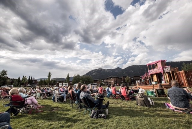 Program Photo  (180189)