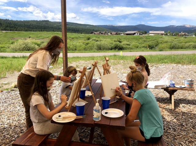 Program Photo  (181918)