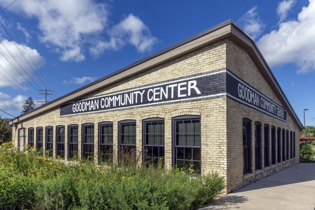 Program Photo  (180058)