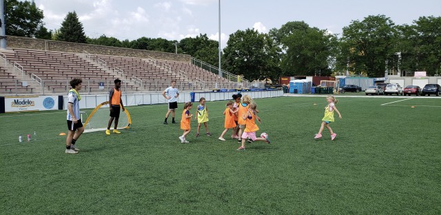 Program Photo  (180064)