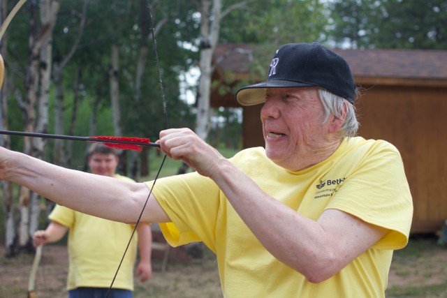 Program Host Photo  (200551)