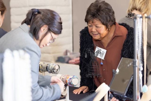 Program Photo  (209700)