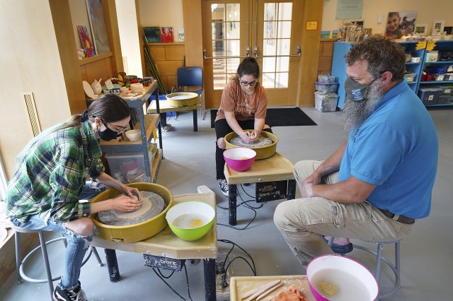 Agency Photo  (193032)