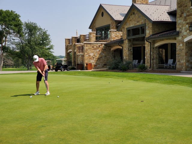 Program Photo  (195503)