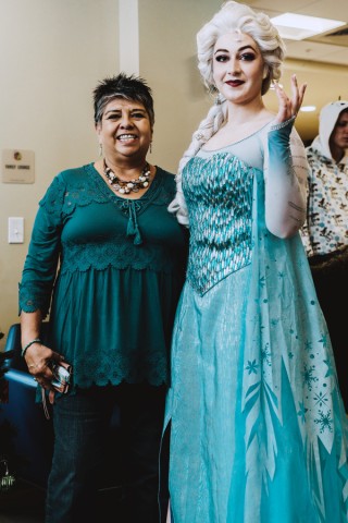 Program Photo  (198707)