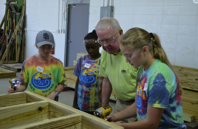 Program Photo  (206825)