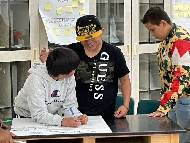 Program Photo  (203516)