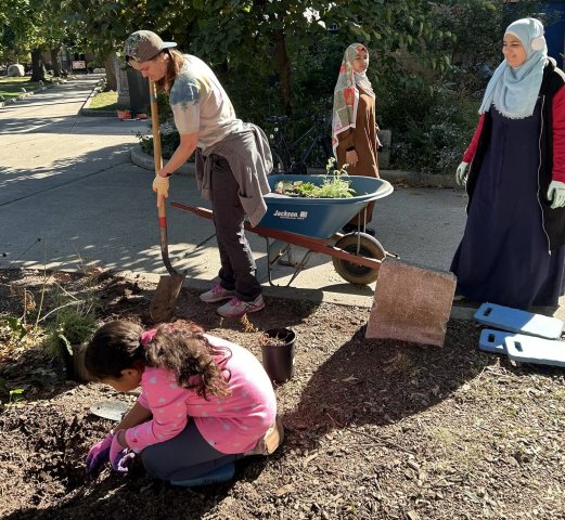 Agency Photo  (268914)