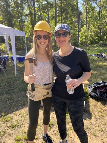 Program Photo  (210069)