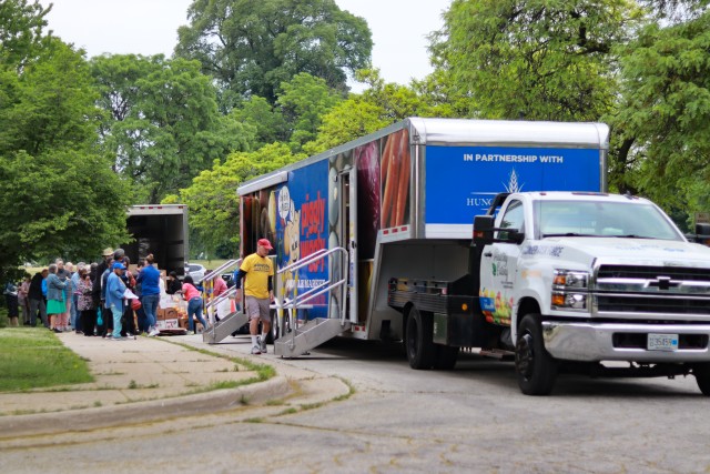 Program Photo  (213699)