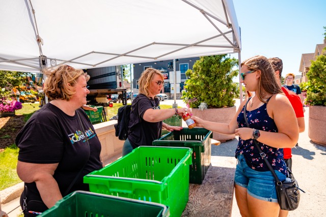 Program Photo  (213696)