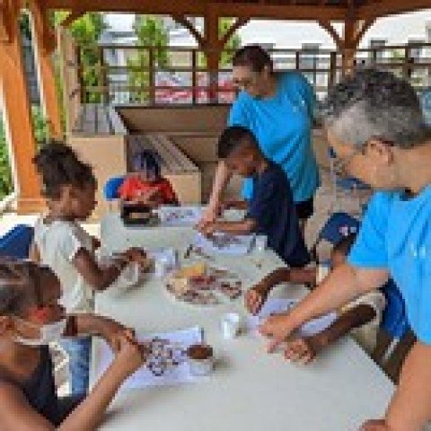 Program Photo  (212038)