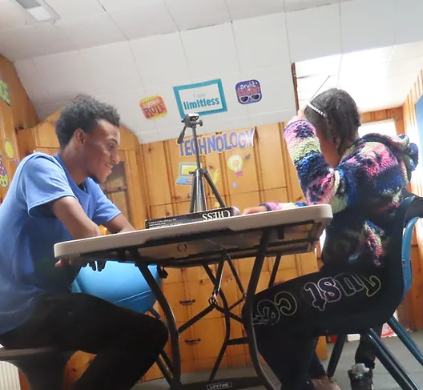 Agency Photo  (255878)