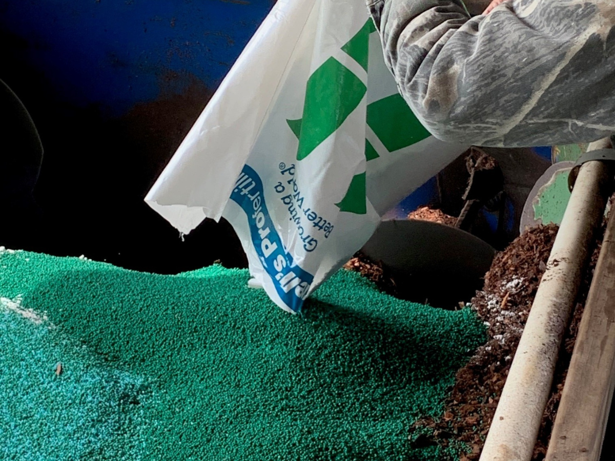 Fall Fertilizer Boost for Your Turf