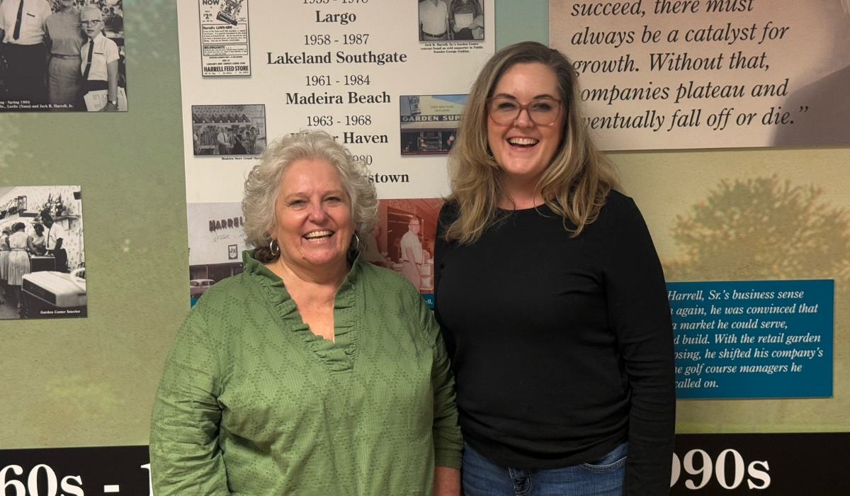 (Corporate Professional of the Year Kimberly Martin, right, and Nominee Melissa Calandros, left)