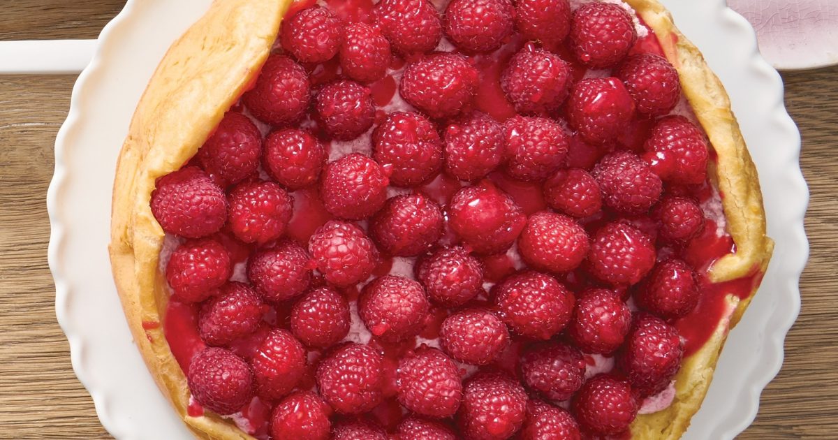 Raspberry Puff Cake Recipe - Life:Beautiful Magazine